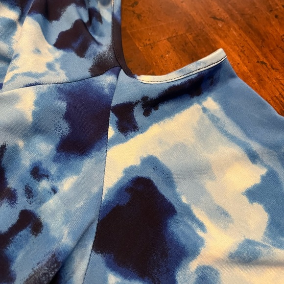 Susan Graver Cold Shoulder Liquid Knit Dress. 36”L Pit -Pit 17” BL 40 1/2” - Picture 2 of 4